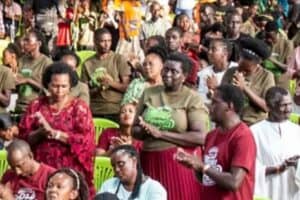 applader for jesus ugandisk kyrka satter nytt varldsrekord 64fc80acbce2e