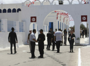 sakerhetsrisk minskar arlig pilgrimsfard till antik synagoga i tunisien 6626e313761ff