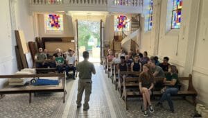 missionens mirakel kyrkans plan for forfallen kloster i marseille 692504b4ce333